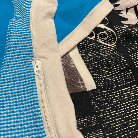 Blue gingham Lululemon define jacket size 4 - Picture 4 of 8